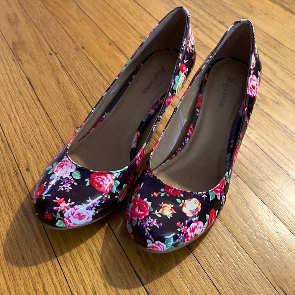Cute, one of a kind heels!
